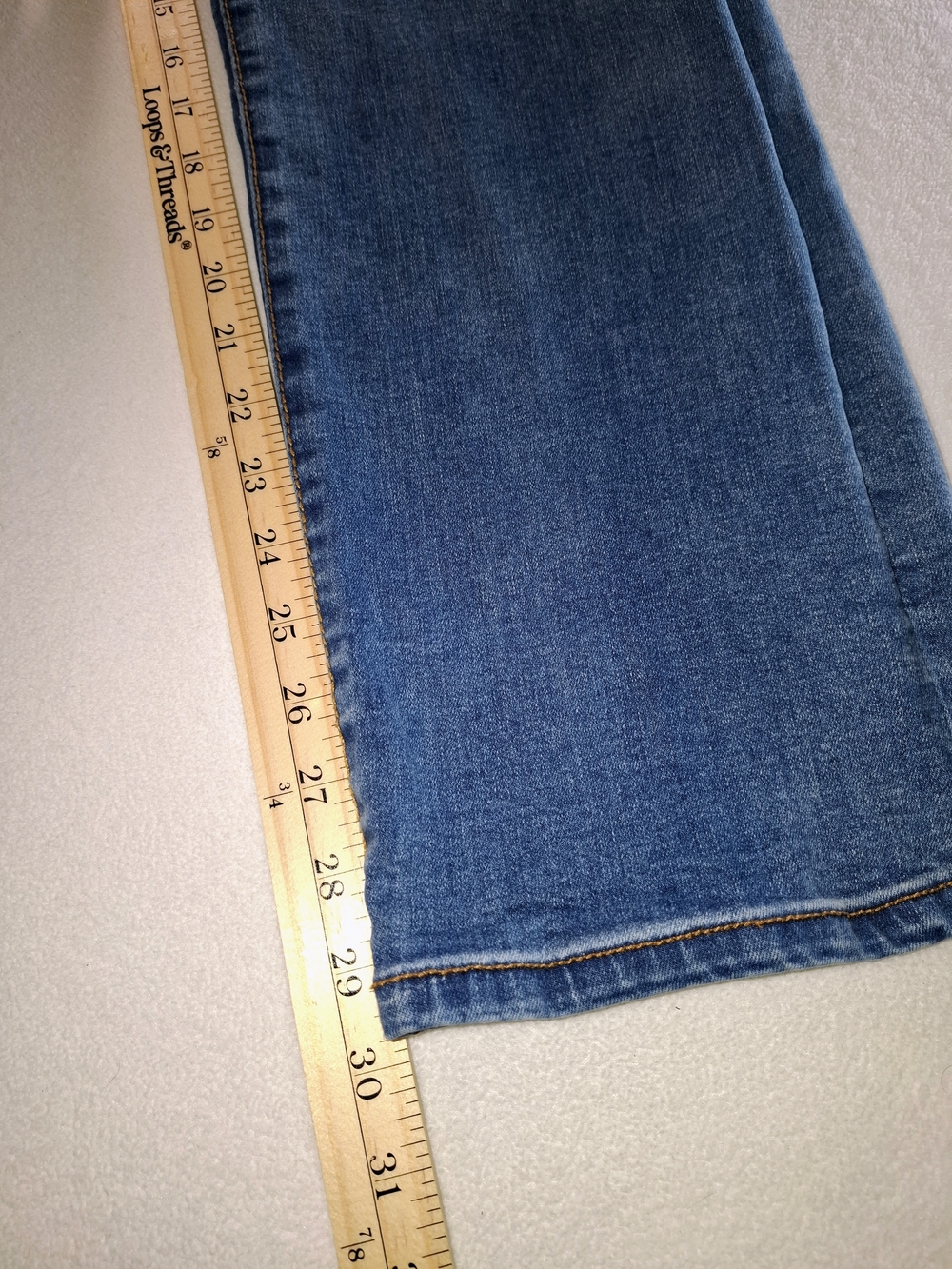 LAZER Men’s Straight Jeans in Faded Blue - Picture 9 of 11